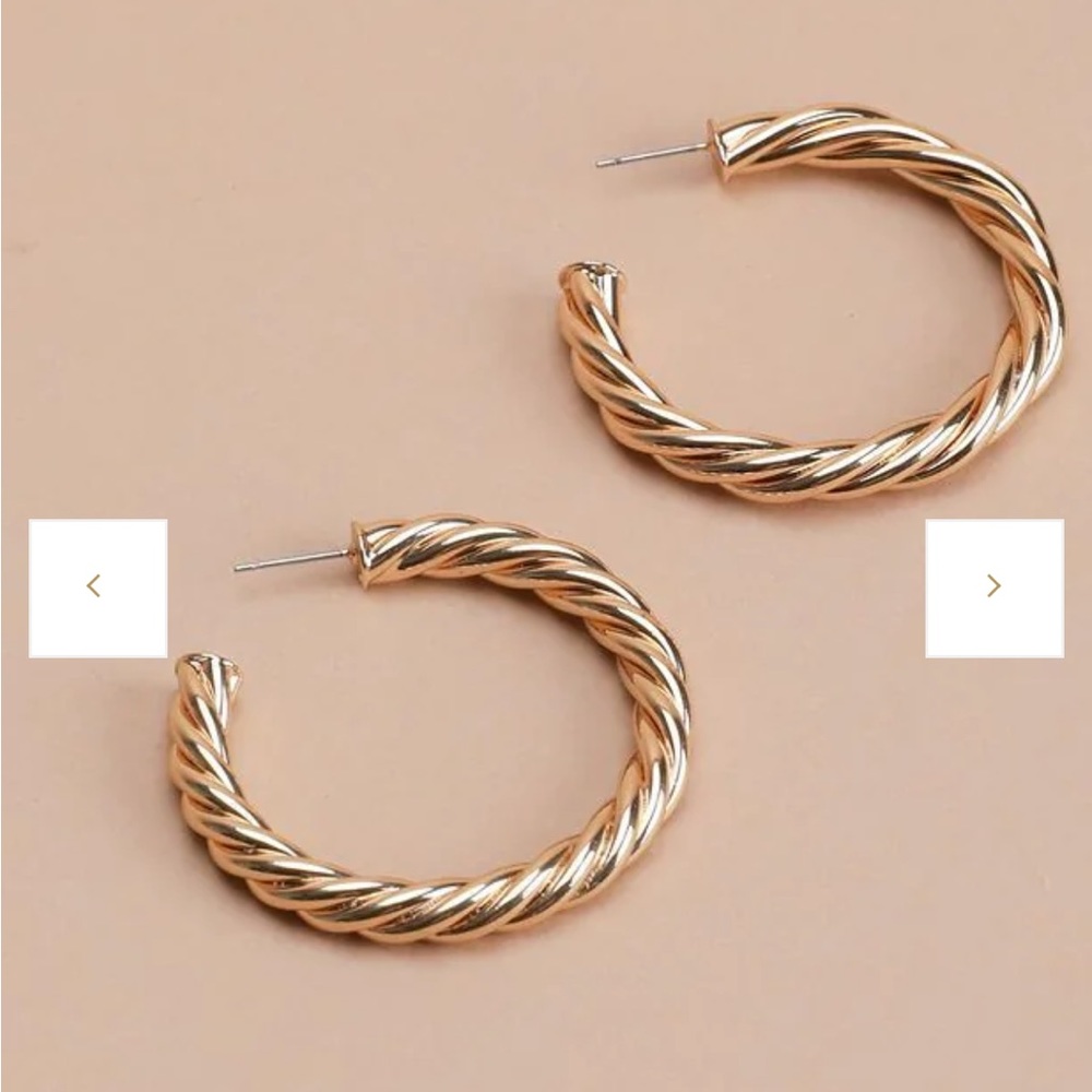 Casa Clara Antigua Gold Hoop Earrings NWT